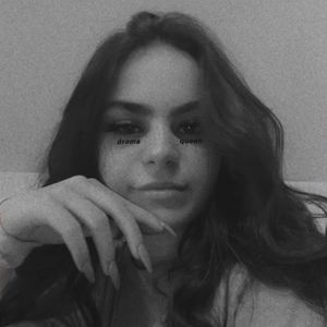 Meet your Posher, Jade